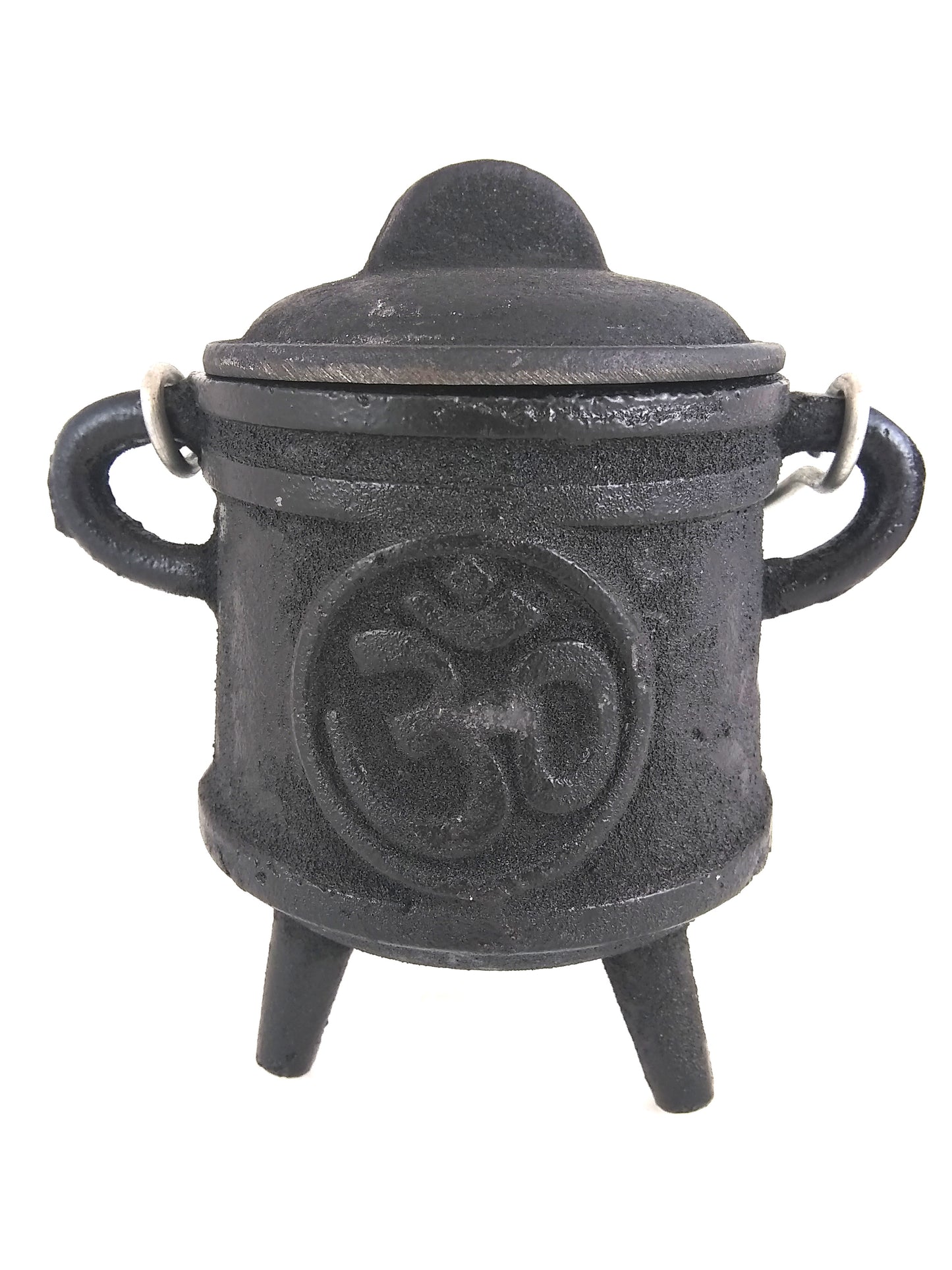 om cast iron cauldron