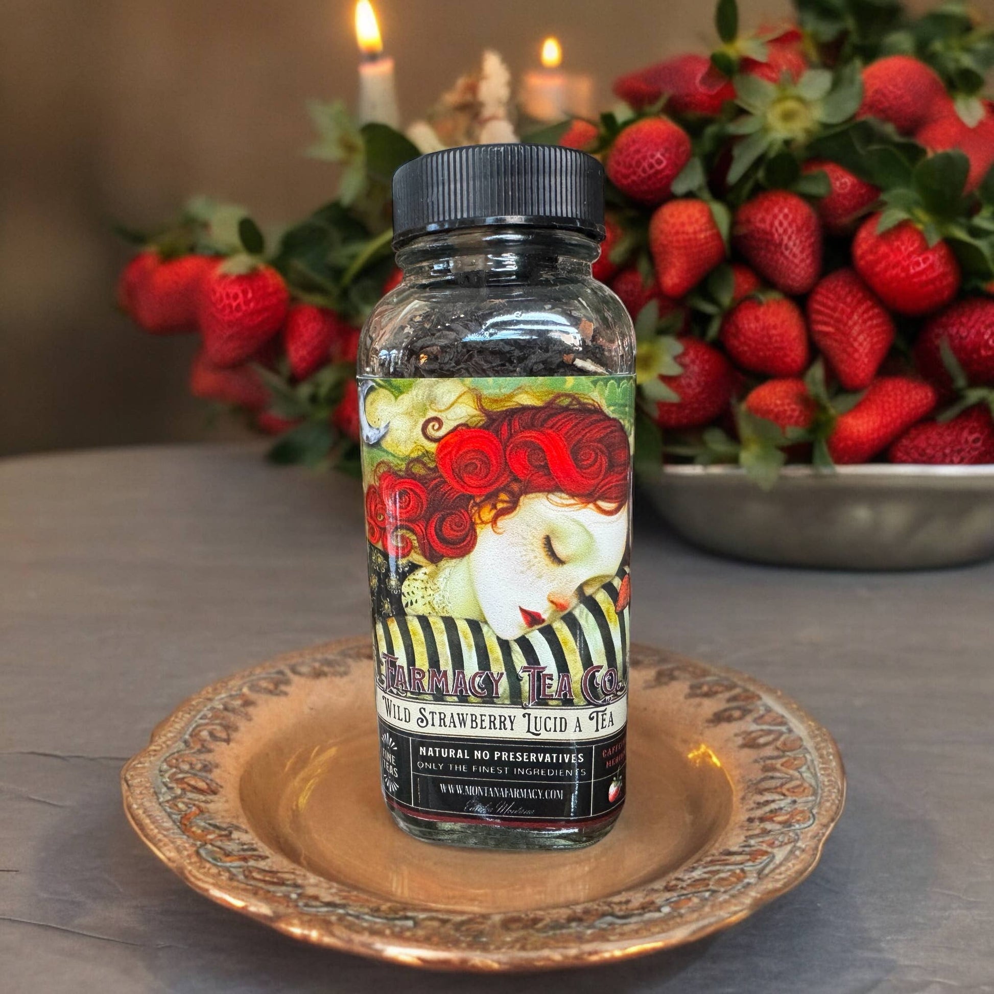 strawberry lucid tea in a jar