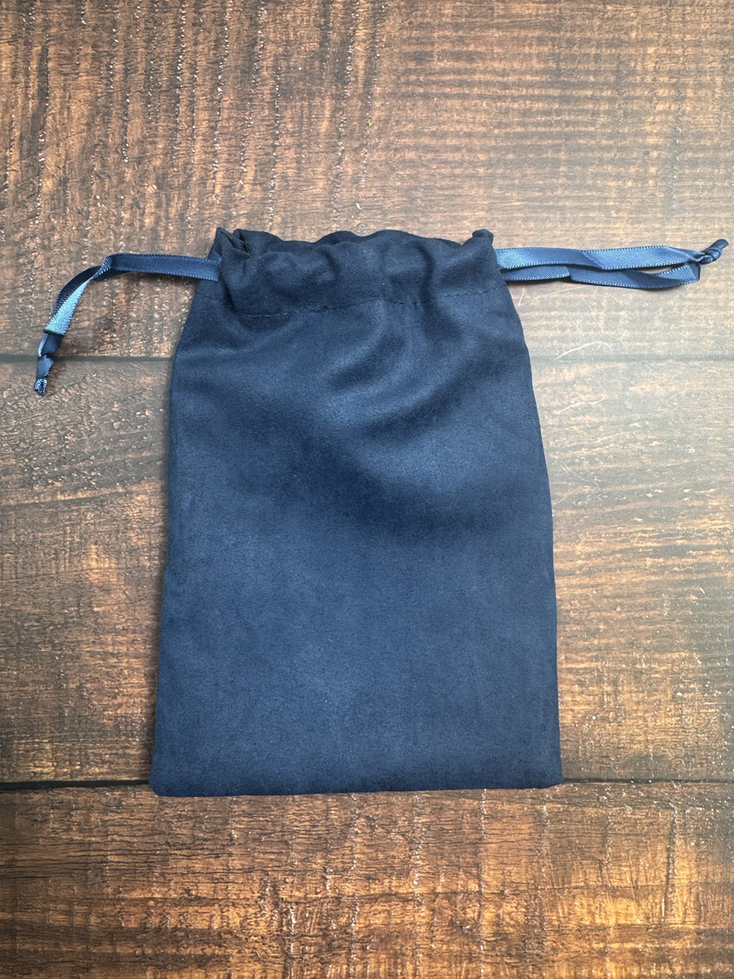 included pouch for runes