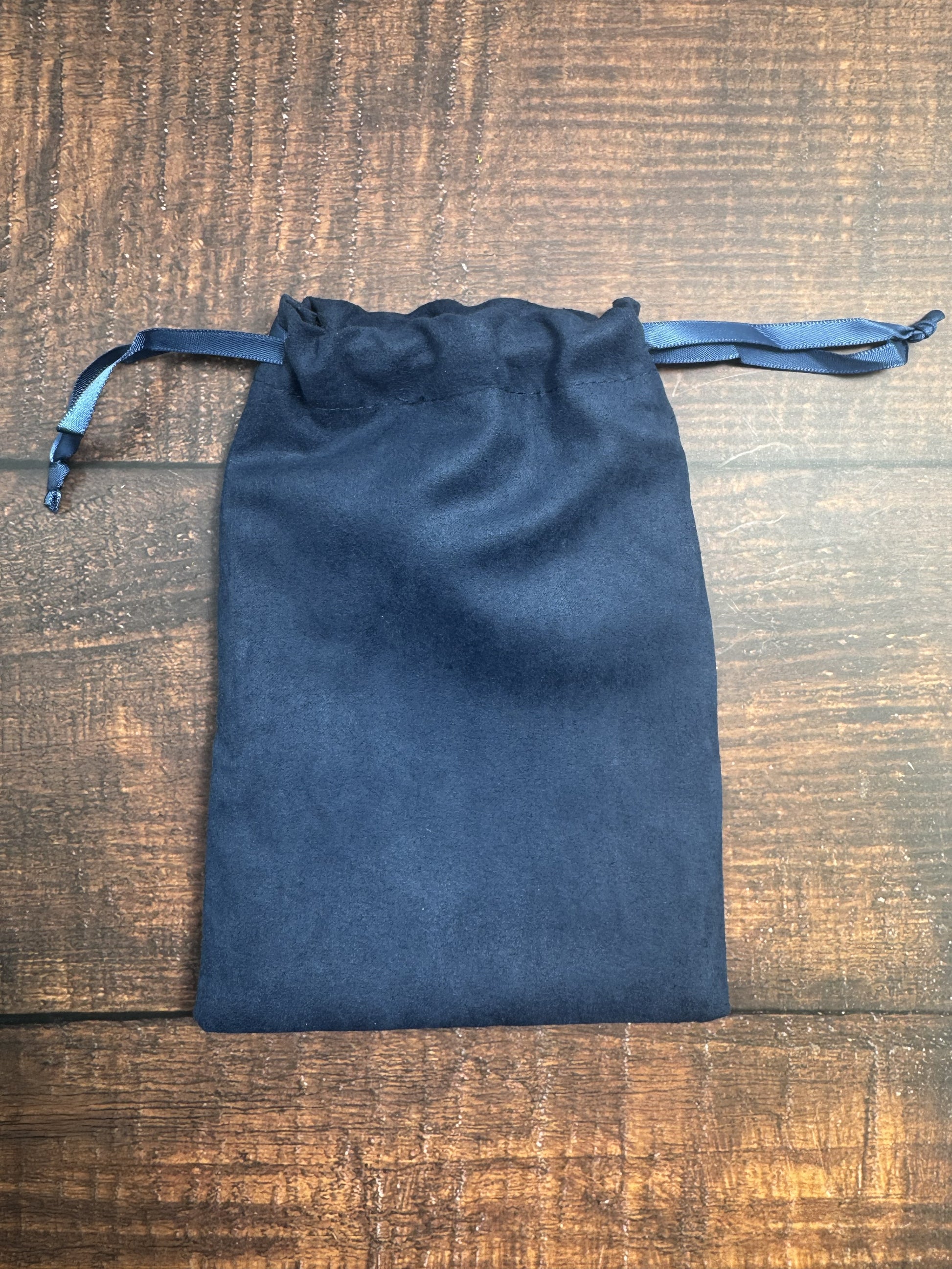 included pouch for runes