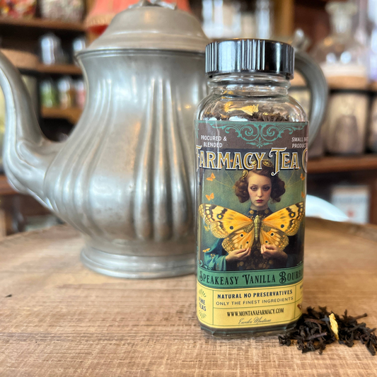 speakeasy vanilla bourbon tea in glass jar
