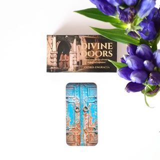 divine doors with card